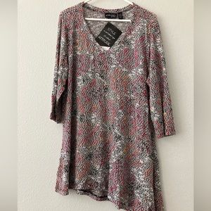 Attitudes by Renee V-Neck Printed Sweater Knit Tunic -Starburst (sz 1XP) A466938